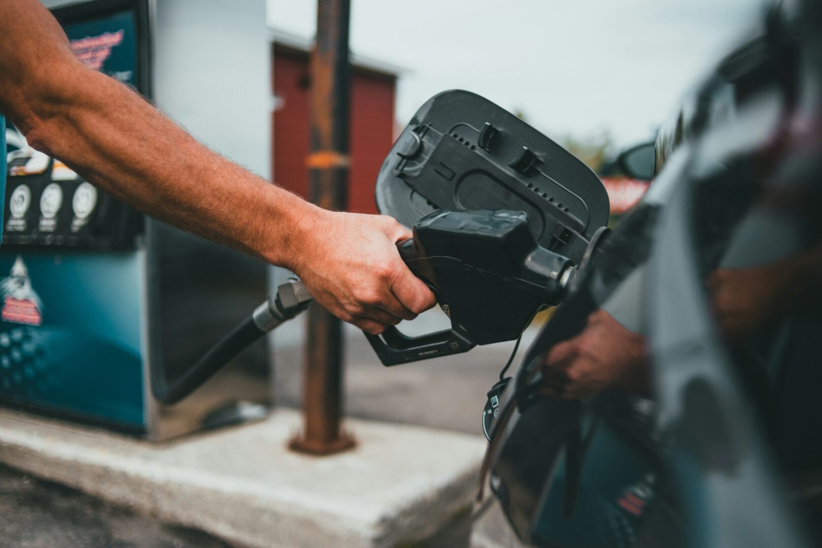 Web scraping des prix de carburant en France : extraire et surveiller les données automatiquement, sans coder